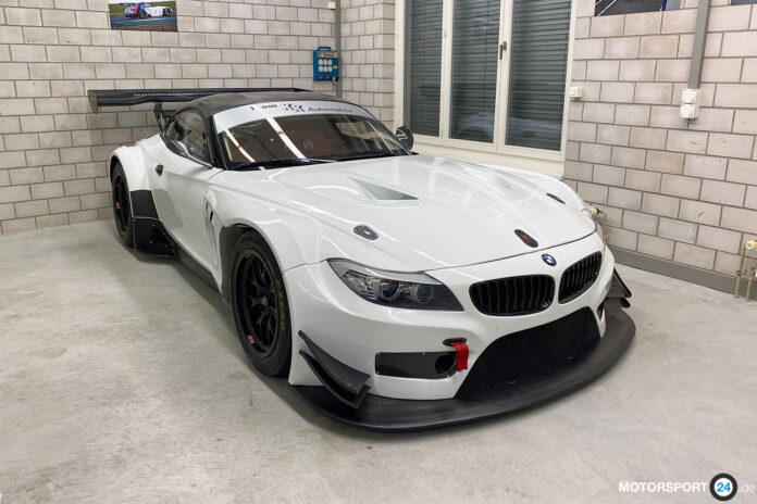BMW-Z4-GT3-For-Sale_01